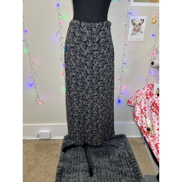 Eddie Bauer Dresses & Skirts - Eddie Bauer Women’s Maxi Skirt Floral Print Size 10